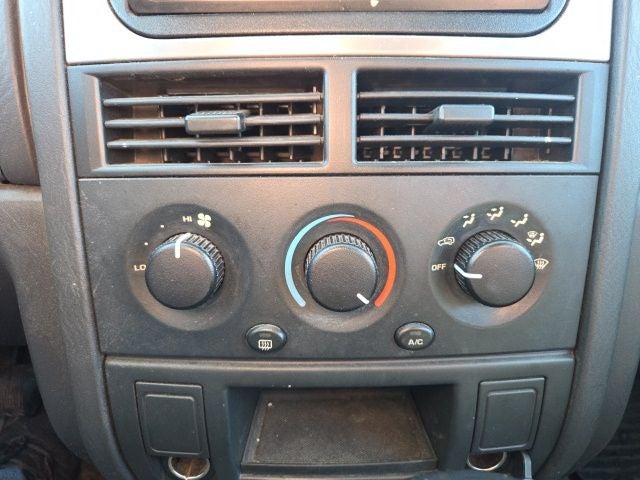 2004 Jeep Grand Cherokee Laredo