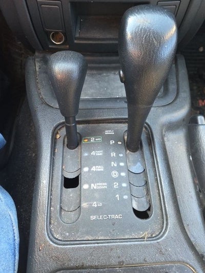 2004 Jeep Grand Cherokee Laredo