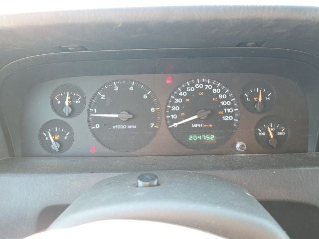 2004 Jeep Grand Cherokee Laredo