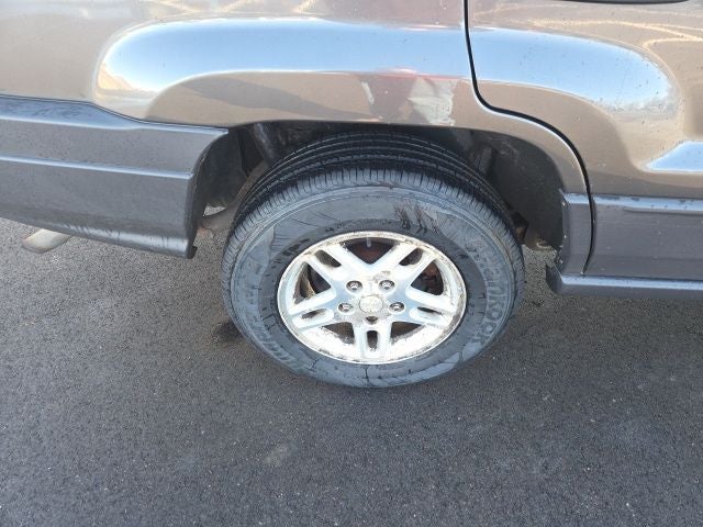 2004 Jeep Grand Cherokee Laredo