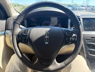 2013 Lincoln MKS Base