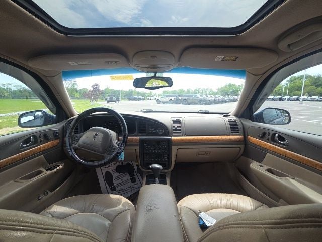 2002 Lincoln Continental Base