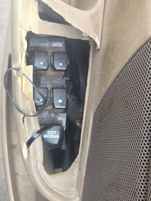 2002 Lincoln Continental Base