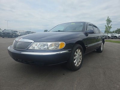 2002 Lincoln Continental Base