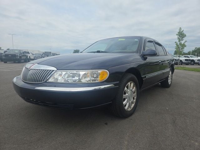2002 Lincoln Continental Base