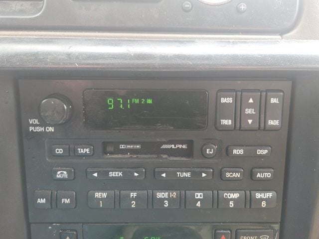2002 Lincoln Continental Base