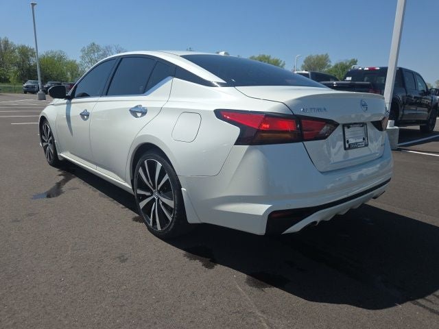 2020 Nissan Altima 2.0 Platinum