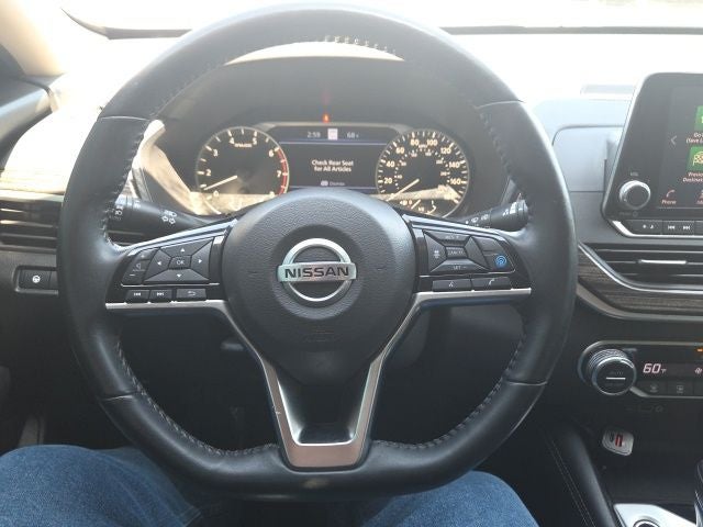 2020 Nissan Altima 2.0 Platinum