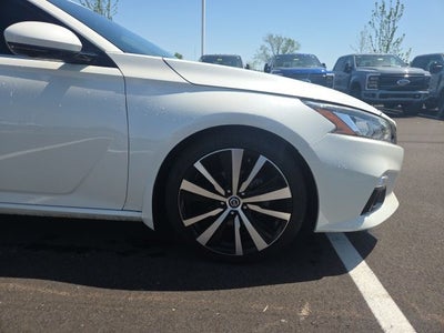 2020 Nissan Altima 2.0 Platinum