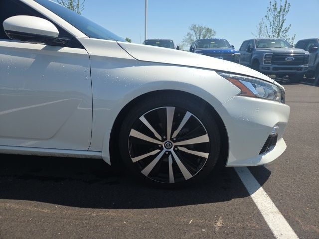 2020 Nissan Altima 2.0 Platinum