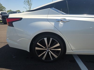 2020 Nissan Altima 2.0 Platinum