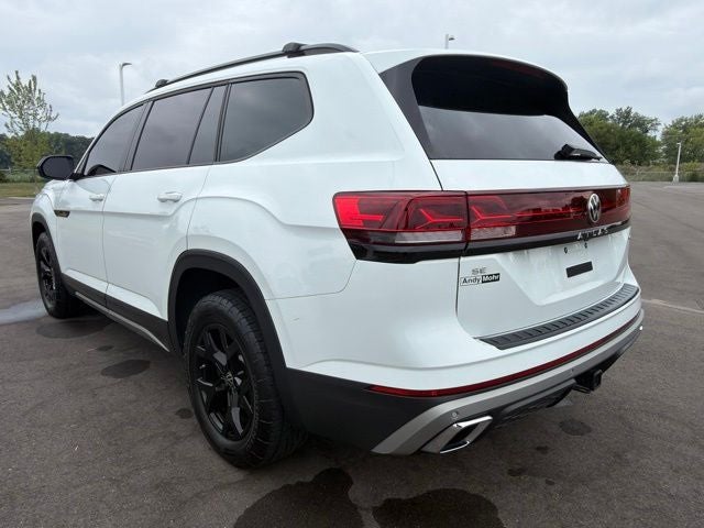 2024 Volkswagen Atlas 2.0T Peak Edition SE w/Technology