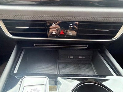 2024 Volkswagen Atlas 2.0T Peak Edition SE w/Technology