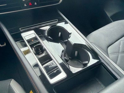 2024 Volkswagen Atlas 2.0T Peak Edition SE w/Technology