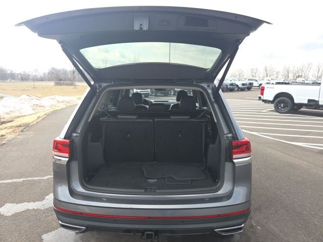 2022 Volkswagen Atlas 3.6L V6 SE w/Technology