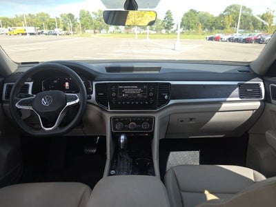 2022 Volkswagen Atlas 3.6L V6 SE w/Technology