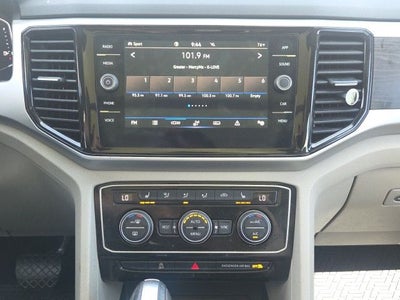 2022 Volkswagen Atlas 3.6L V6 SE w/Technology