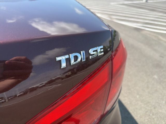 2013 Volkswagen Passat TDI SE