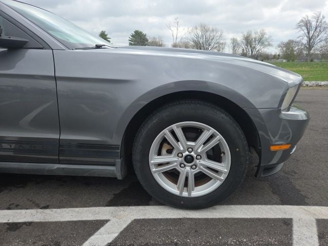 2010 Ford Mustang V6 Premium