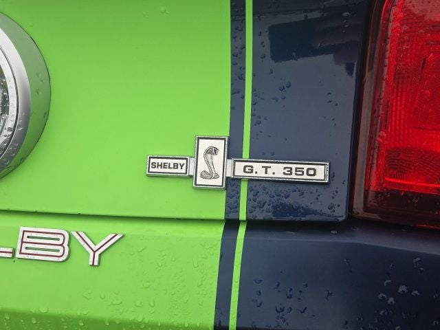 2011 Ford Mustang GT Premium