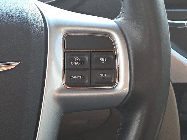 2012 Chrysler 300 Base