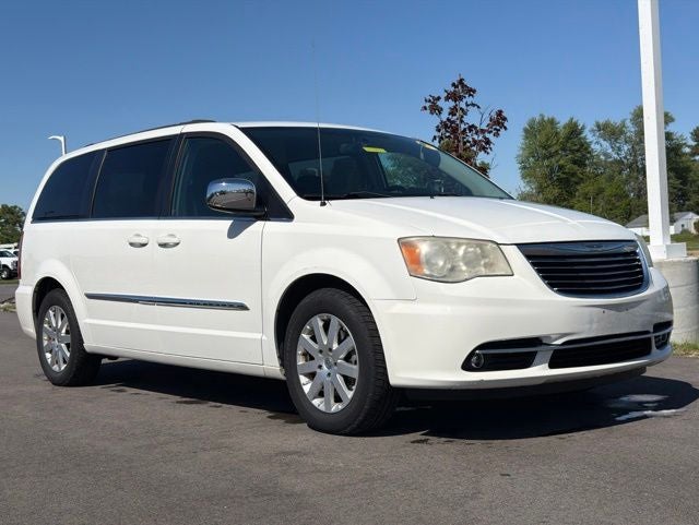2012 Chrysler Town & Country Touring-L