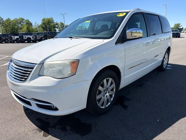 2012 Chrysler Town & Country Touring-L