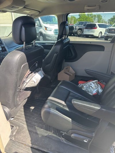 2012 Chrysler Town & Country Touring-L
