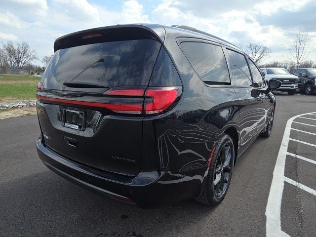2023 Chrysler Pacifica Limited