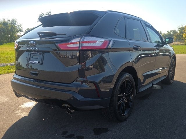 2021 Ford Edge ST Line
