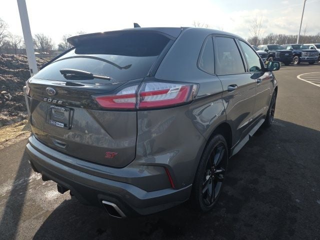 2022 Ford Edge ST