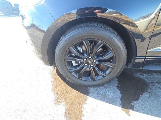 2024 Ford Edge SE