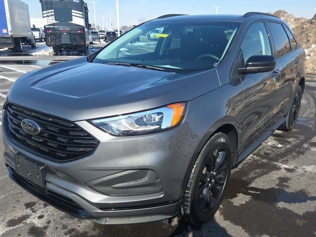 2022 Ford Edge SE