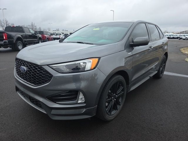 2022 Ford Edge ST Line