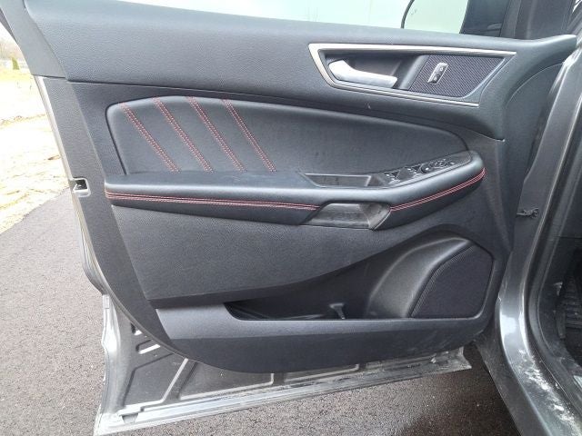 2022 Ford Edge ST Line