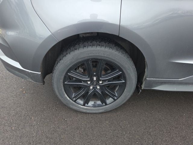 2022 Ford Edge ST Line