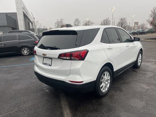 2022 Chevrolet Equinox LS