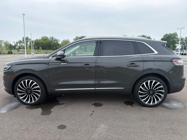 2022 Lincoln Nautilus Black Label
