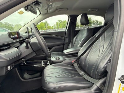 2022 Ford Mustang Mach-E Select