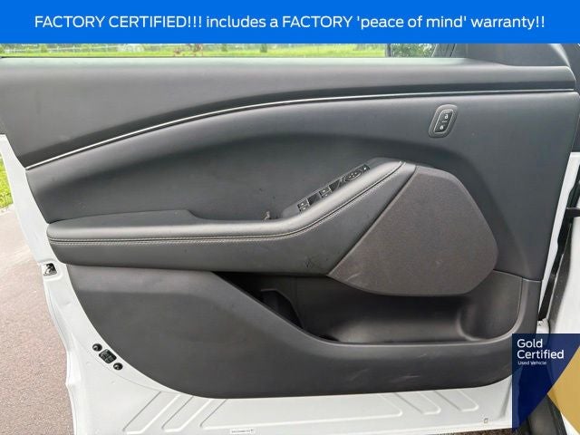 2022 Ford Mustang Mach-E Select