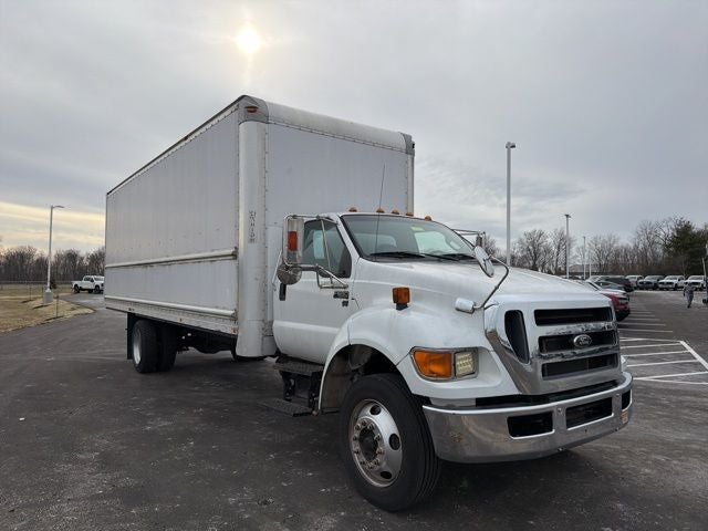 2015 Ford F-650SD Box Truck