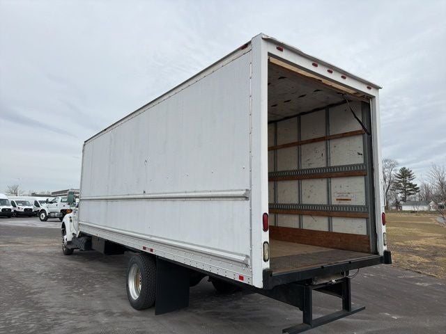 2015 Ford F-650SD Box Truck