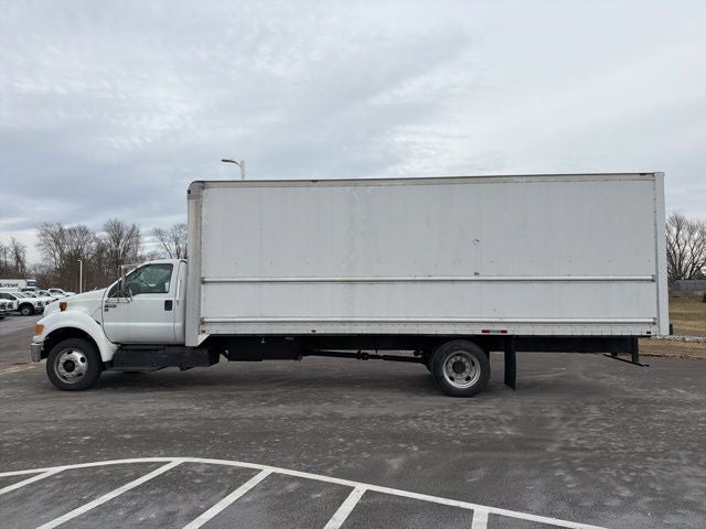 2015 Ford F-650SD Box Truck