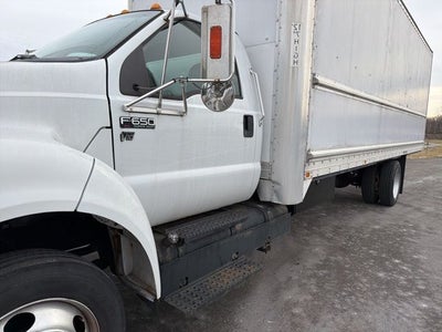 2015 Ford F-650SD Box Truck
