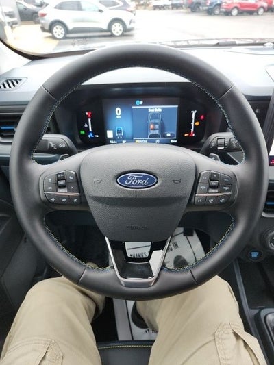 2026 Ford Maverick Lobo High