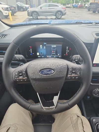 2026 Ford Maverick Lobo High