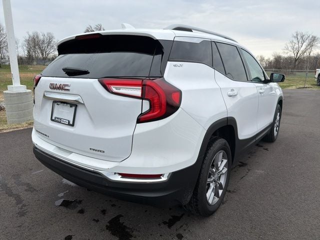 2022 GMC Terrain SLT