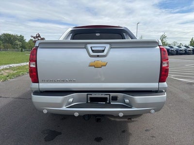 2013 Chevrolet Avalanche 1500 LS
