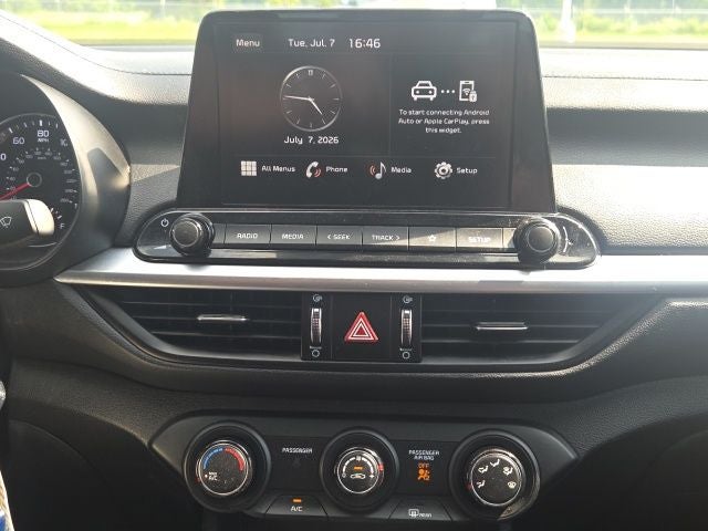 2024 Kia Forte LX
