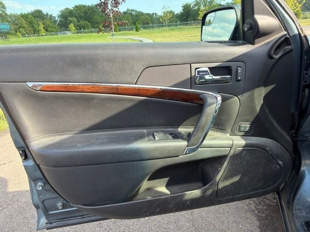 2012 Lincoln MKZ Base